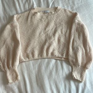 Cream cropped Sweater